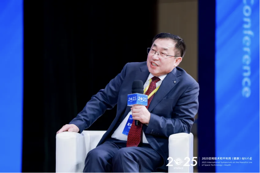 1766138238645.png 20251219174310_104_300.png